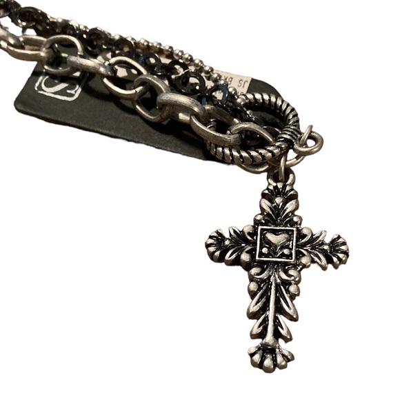 J S Collection Designs Silver Cross Bracelet - Picture 7 of 8